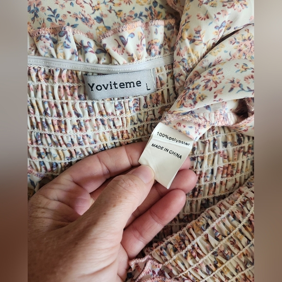 Yoviteme Smocked Chic Floral Midi Dress in Cream and Pink - Picture 5 of 5